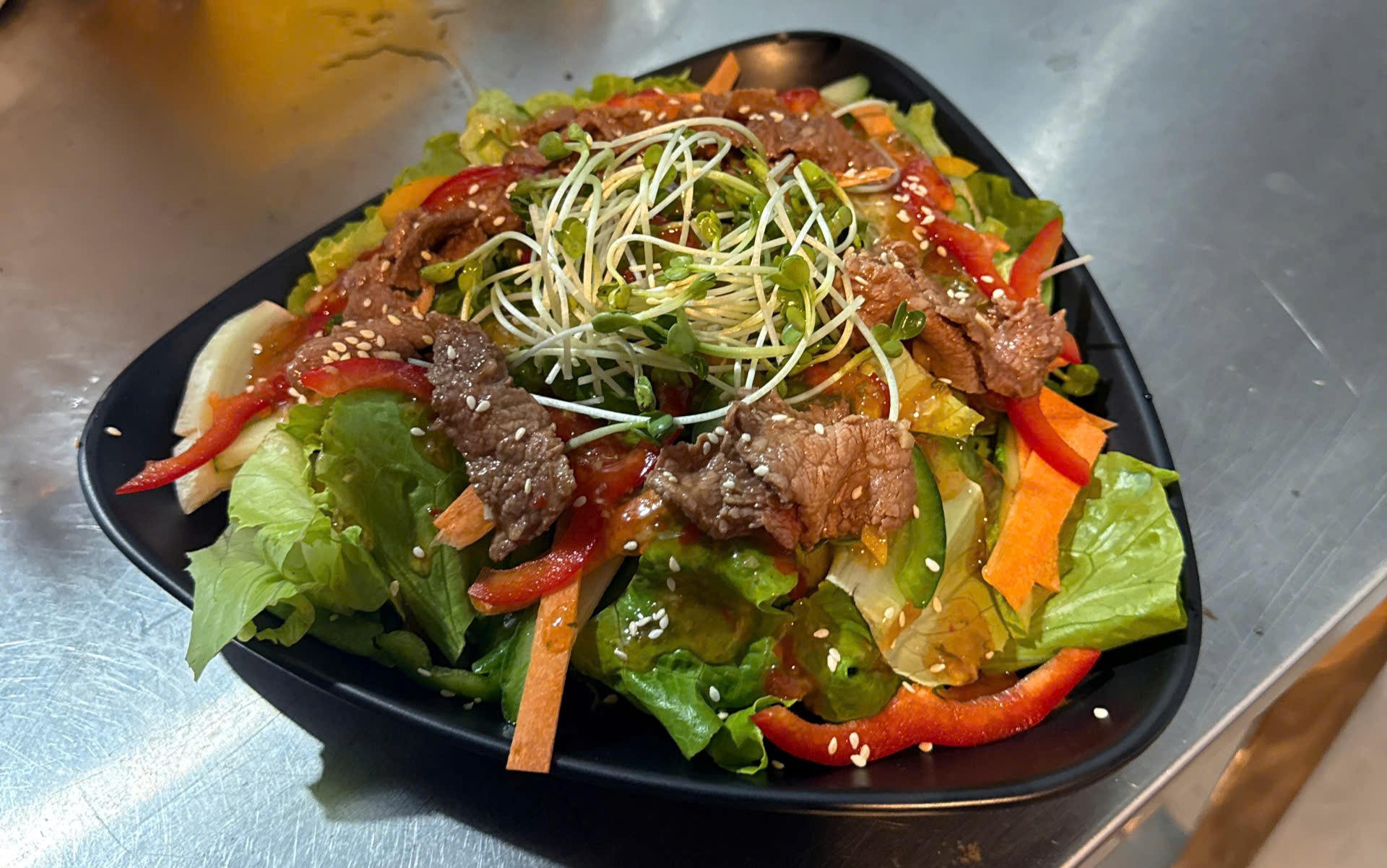 Thumbnail 1769937904695-salad3.jpg