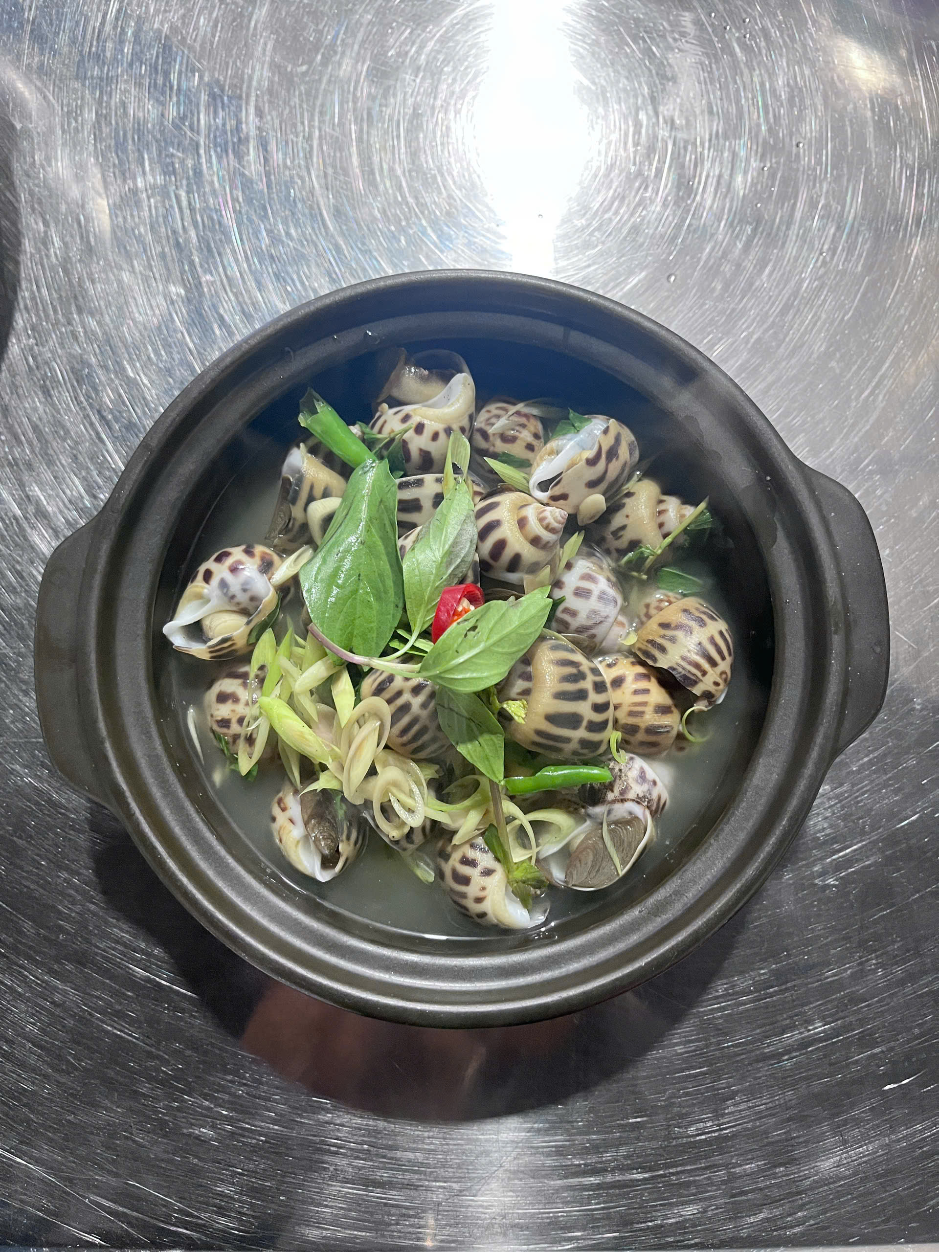 Ốc Hương Hấp Sả
